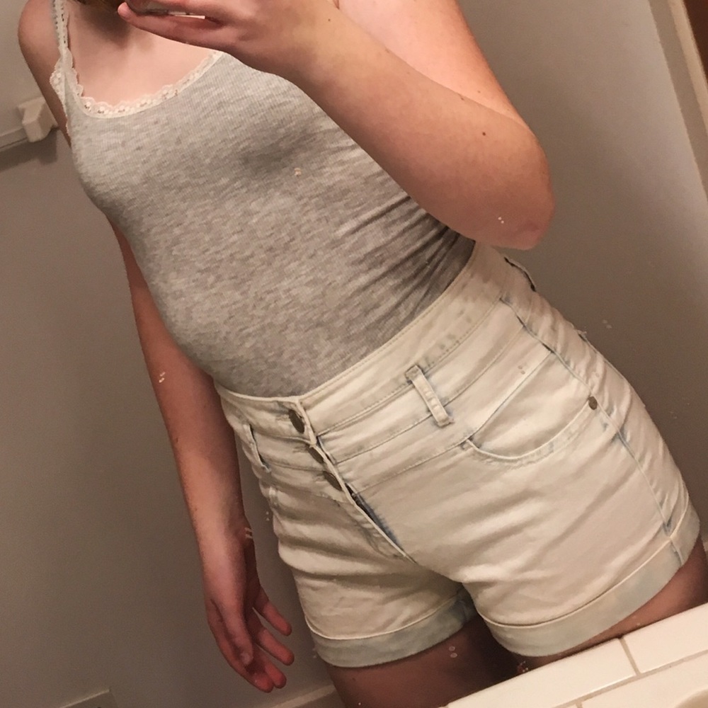 High Rise Ultra Light Wash Shorts