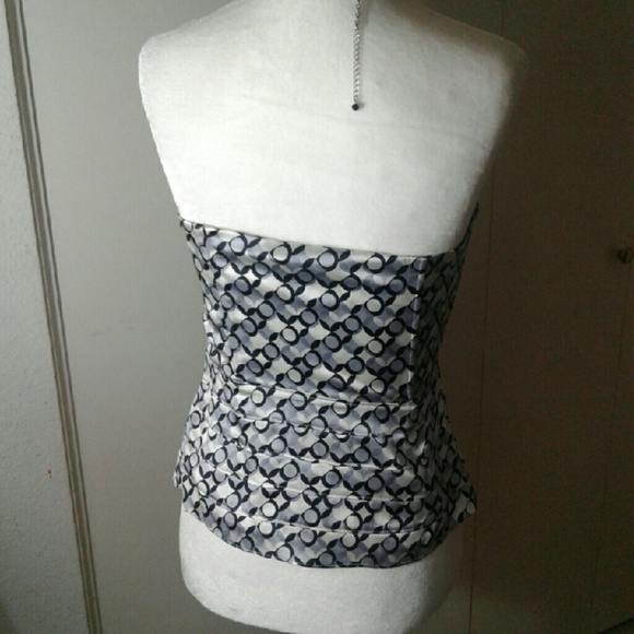 Arden B Silk Strapless Top NWT - Picture 3 of 4