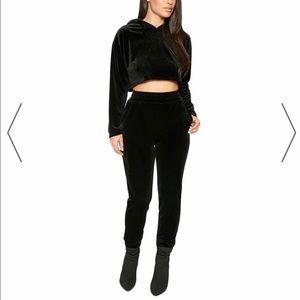 Black Cropped Velvet Sweatsuit