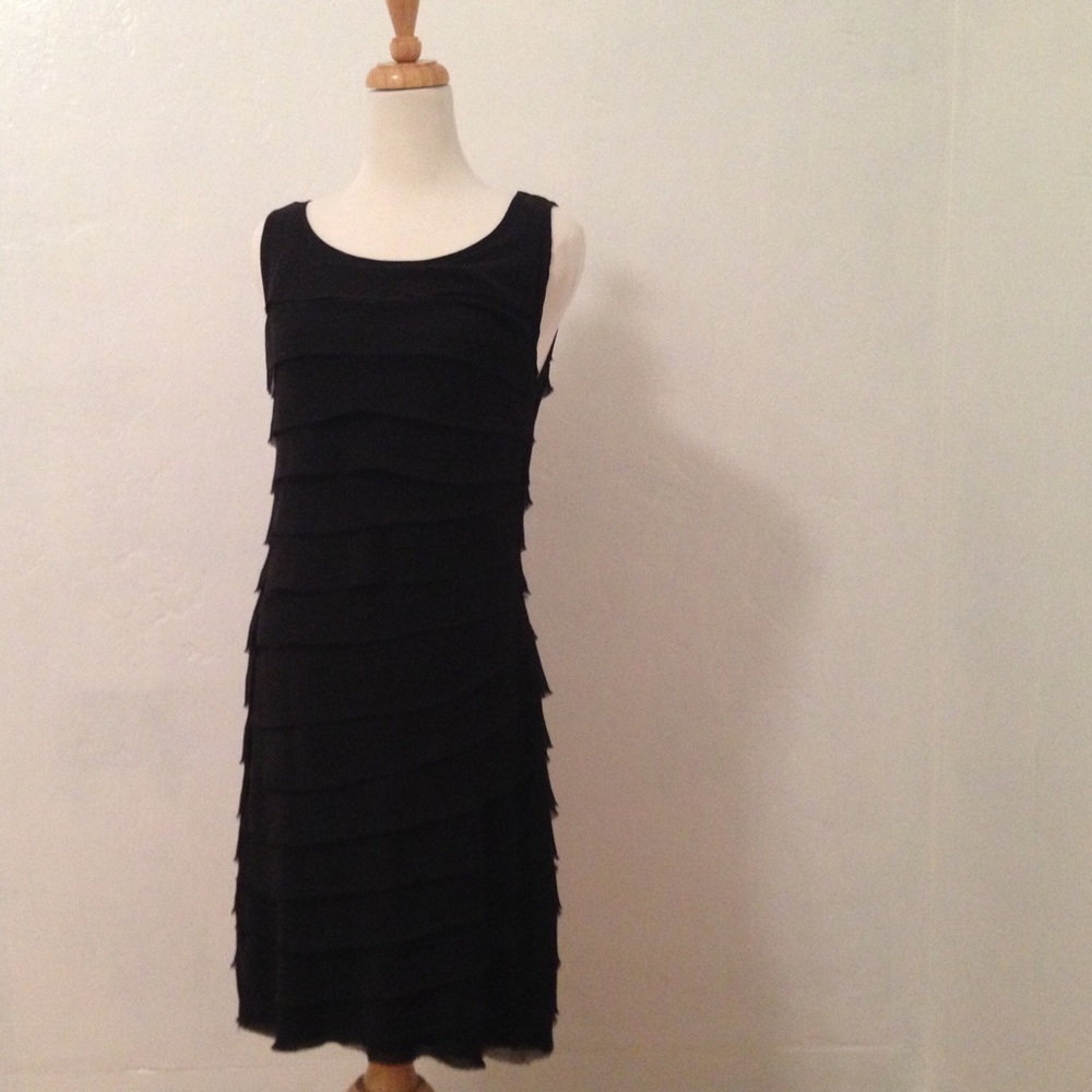 ✨Designer Black Ruffle Mid-Length Cocktail Dress