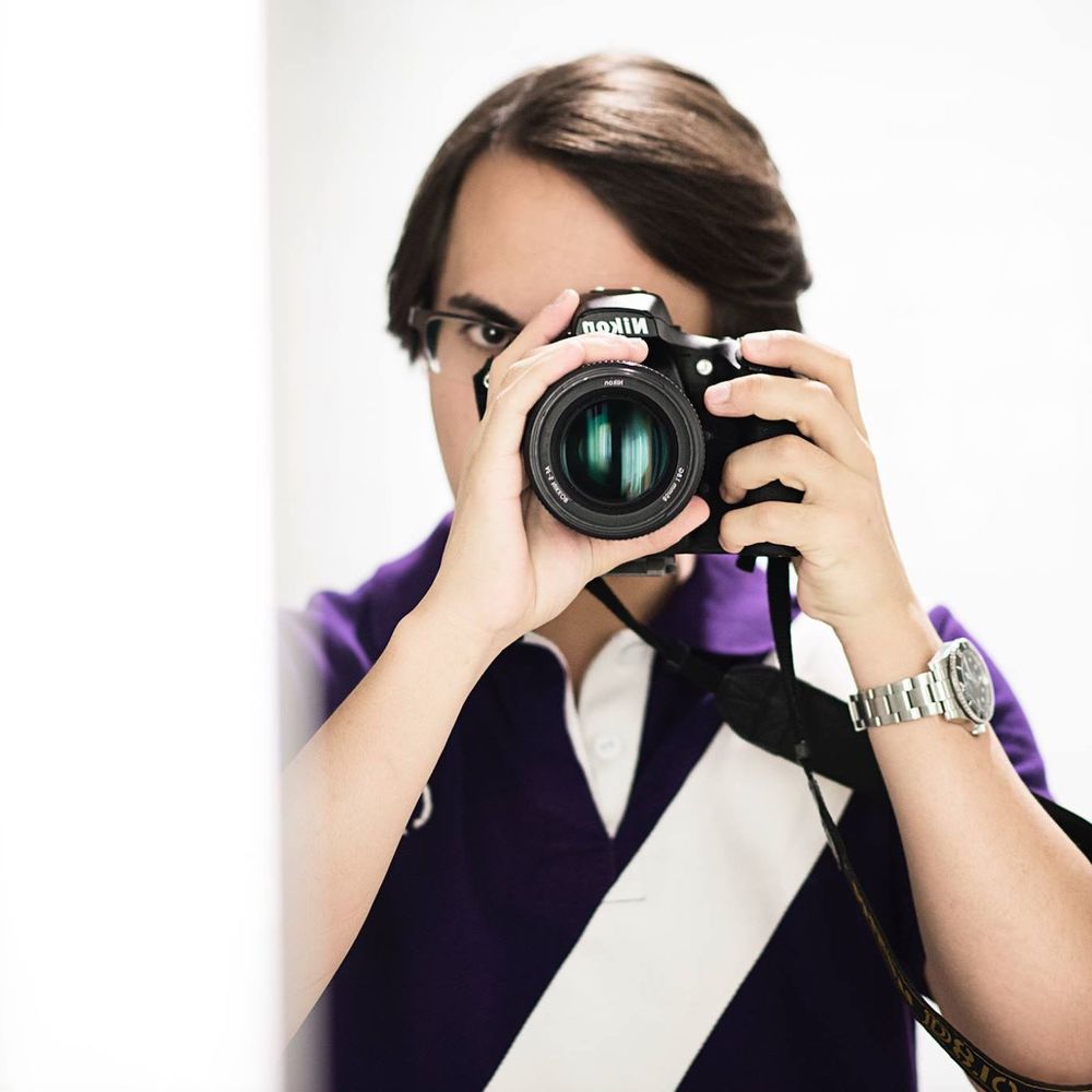 Meet your Posher, Javier