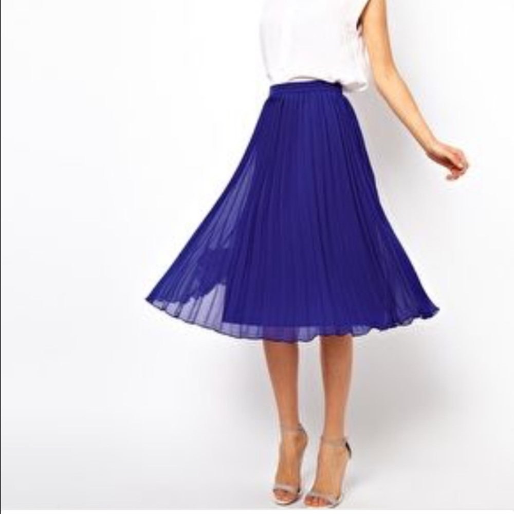 Royal blue pleated midi skirt