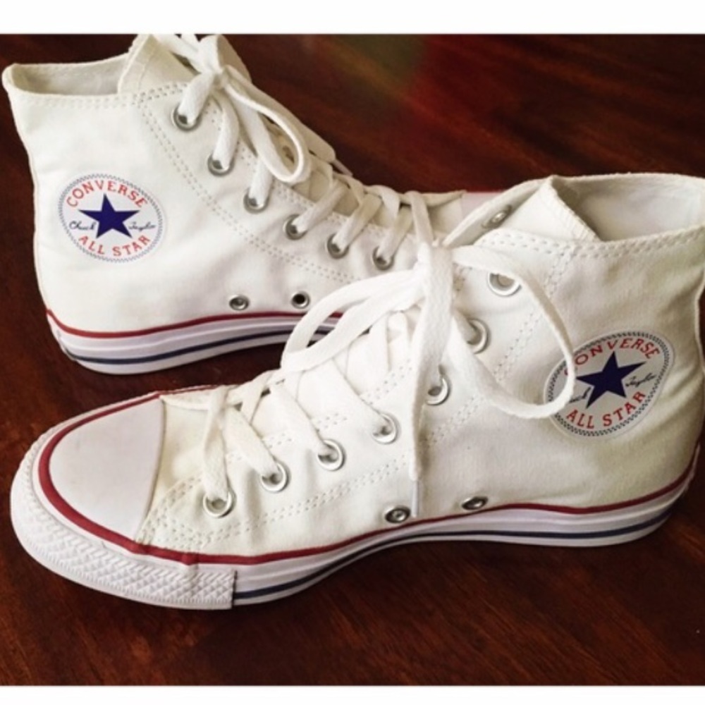 NEW All Star Converse size 7