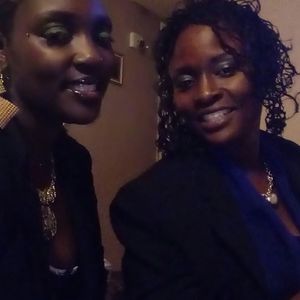 Meet your Posher, Lanisa