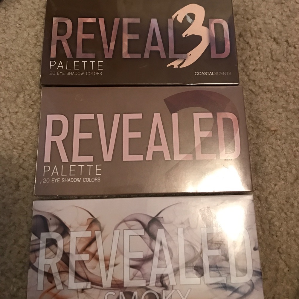 Coastal Scents eyeshadow palette
