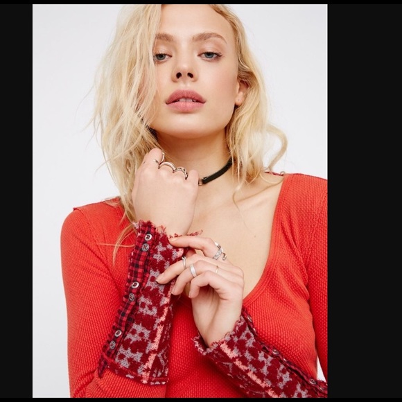 NWT Free People Art School Cuff Thermal Top Red - Picture 2 of 4