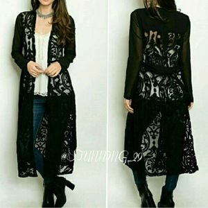 Black Damask Patterned Lace Kimono