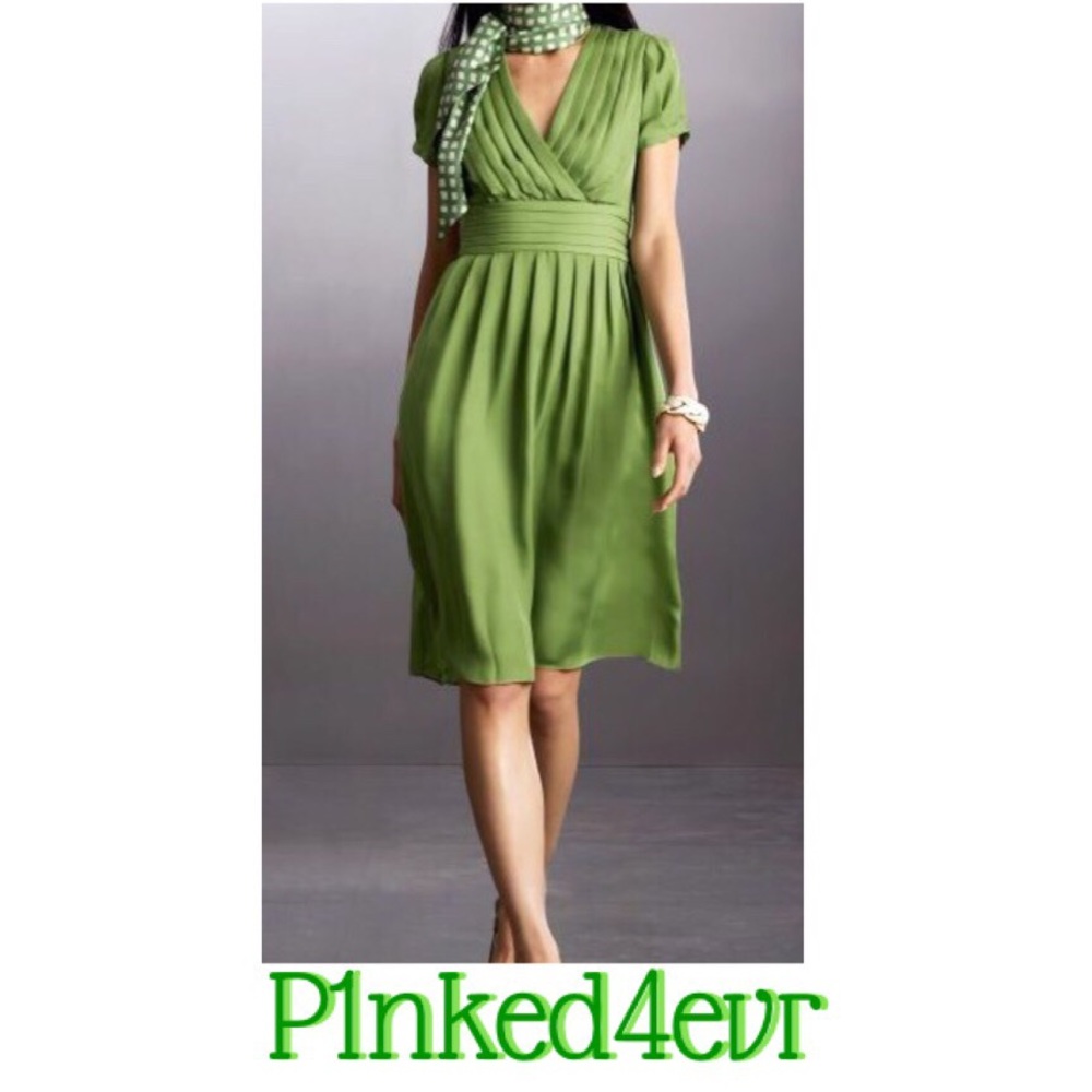 Banana Republic Green 100% Silk Dress Size 0