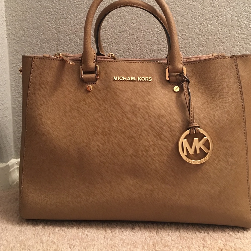 Michael Kors large purse