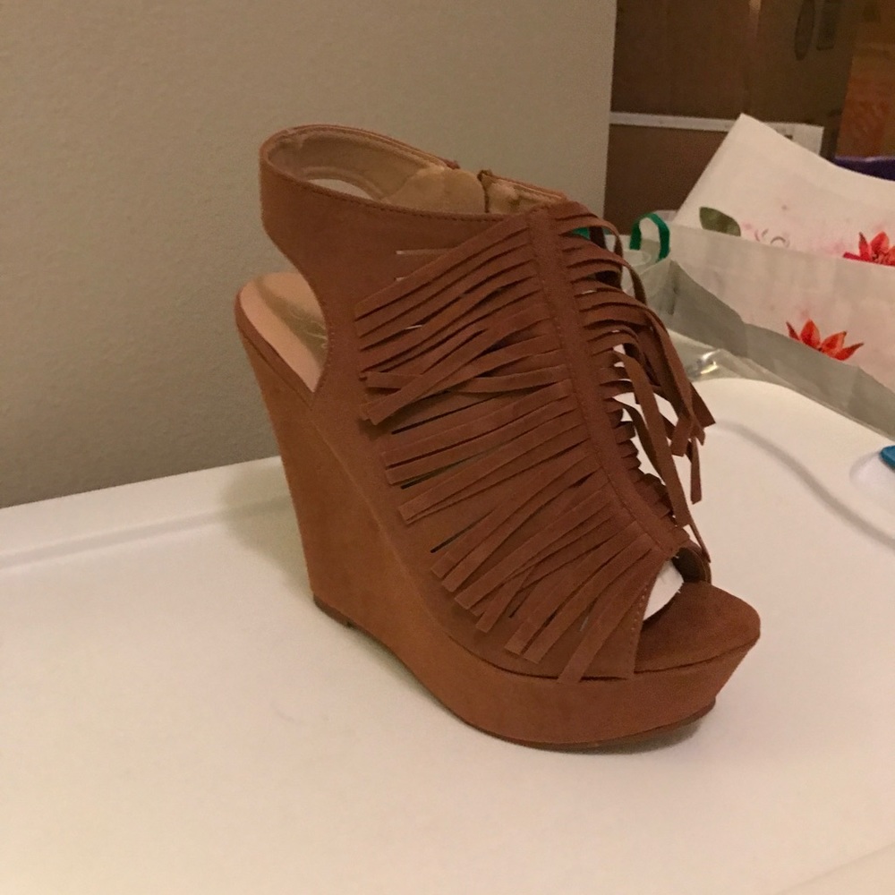 Brown wedges