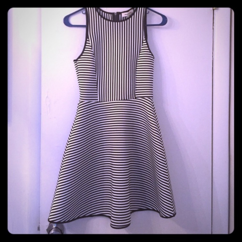 Black white stripe skater dress