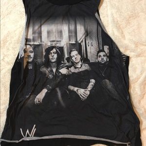 Hot Topic Sleeping With Sirens Graphic Tank