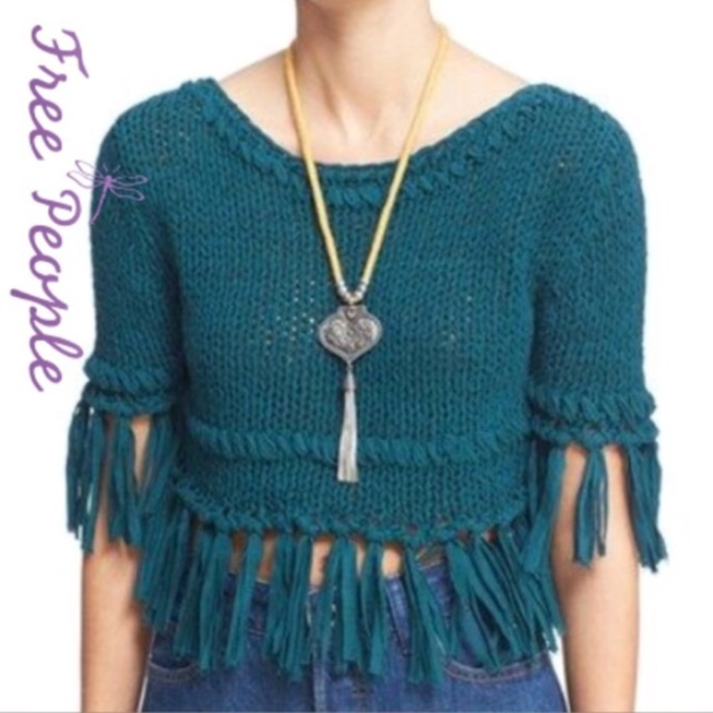 NWT- FREE PEOPLE 'On the Fringe' Crop Sweater