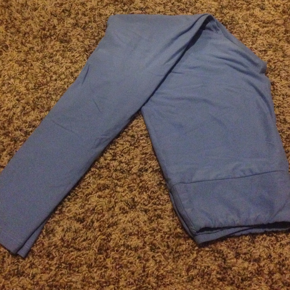 NWOT lularoe powder blue leggings