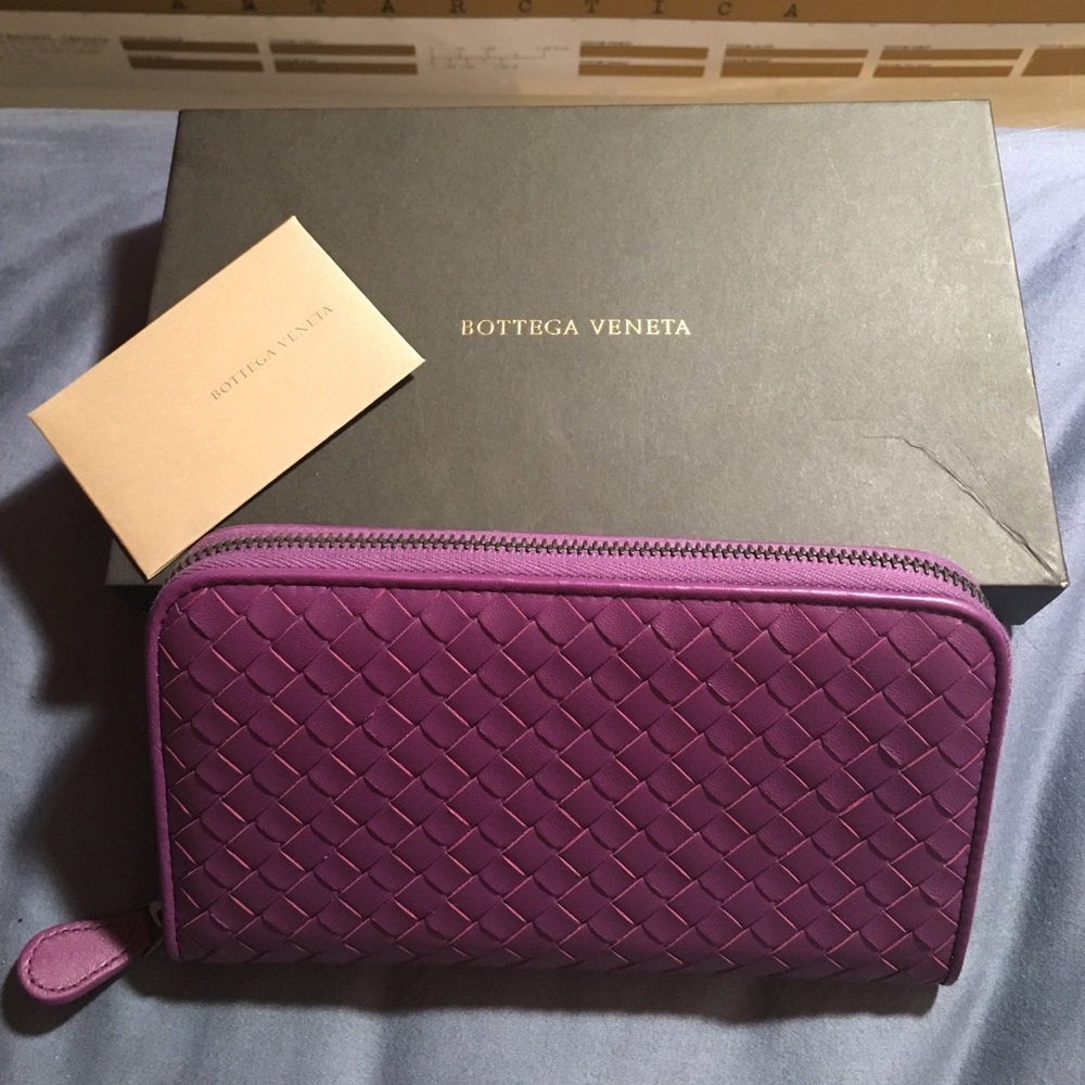 Bottega Veneta purple wallet