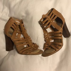 Steve Madden Tan Chunky Heels