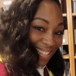 Meet your Posher, Atiya
