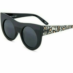 MINKPINK Double cross sunglasses