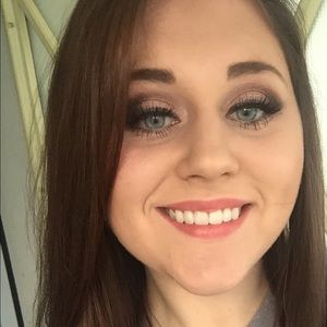 Meet your Posher, Chelsi