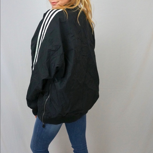 VINTAGE ADIDAS PULLOVER - Picture 2 of 4