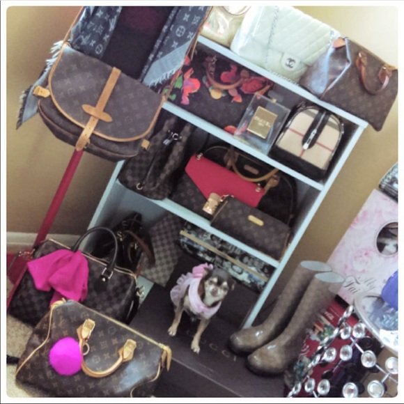 Meet your Posher, Maryann - Picture 2 of 5