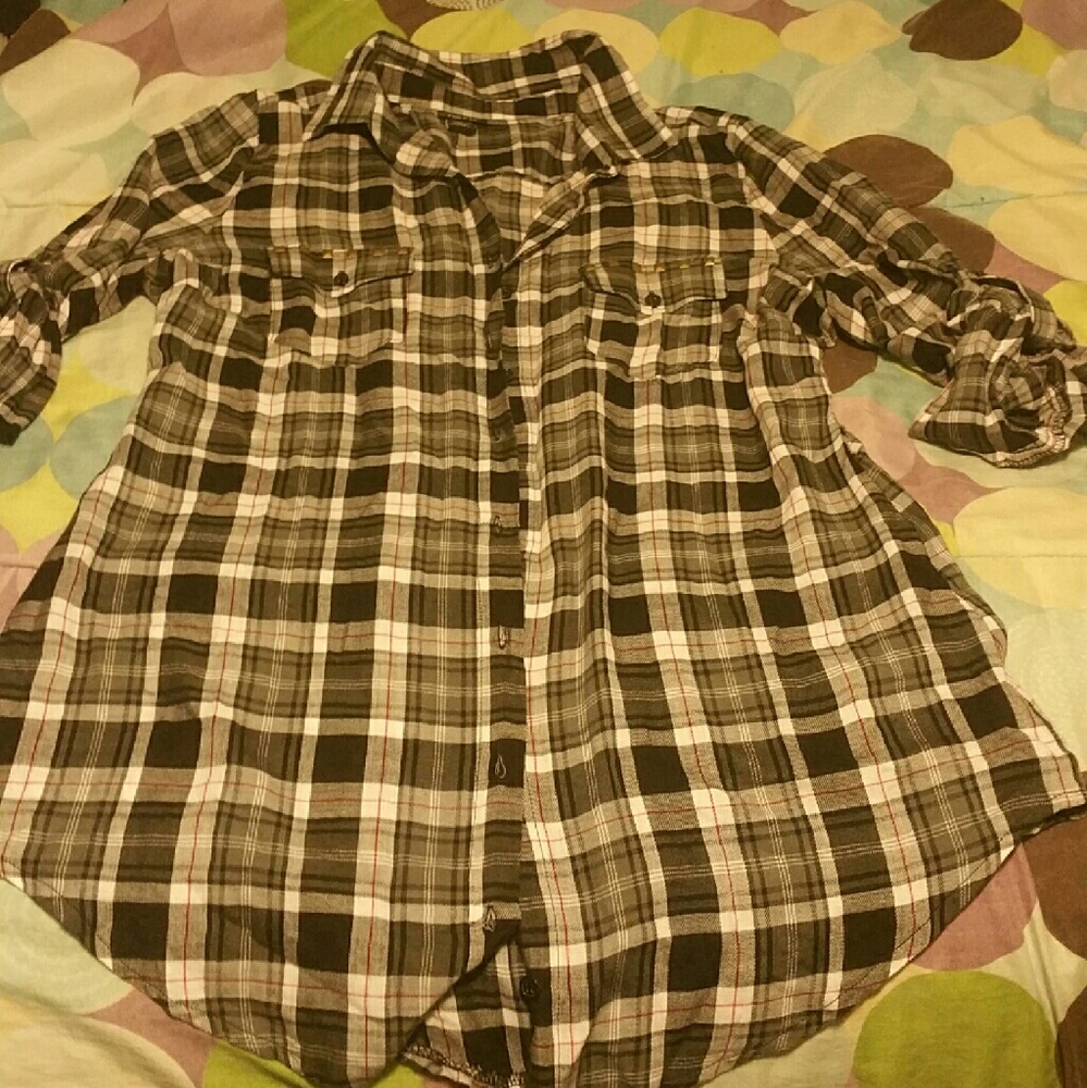 Soft  checked with adj sleeves embellished pockets - Picture 2 of 4