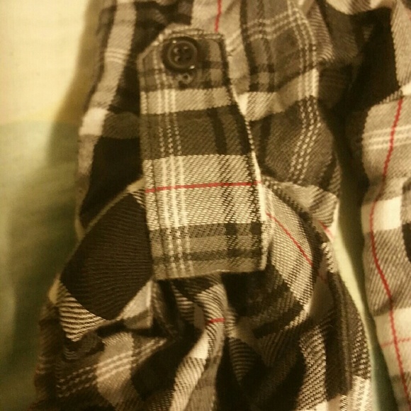 Soft  checked with adj sleeves embellished pockets - Picture 3 of 4