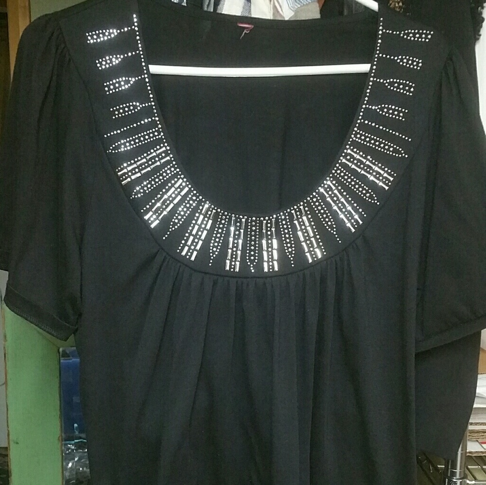 Silky embellished round neck line top !