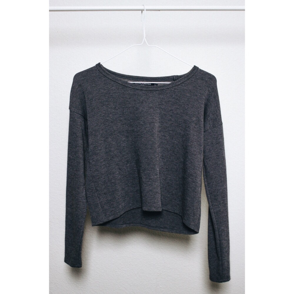 Gray knit long sleeve
