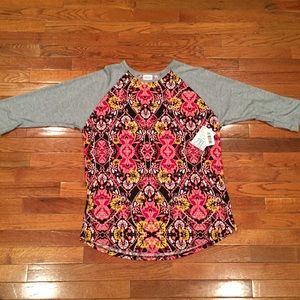 LulaRoe Randy Shirt ⚡️ PRICE CUT!⚡️