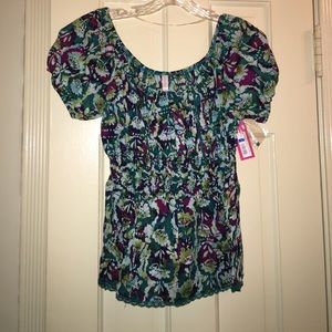 Xhilaration batiik top with ruched/elastic waist.