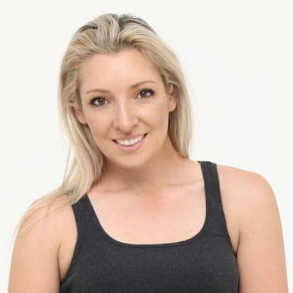 Meet your Posher, Martha - Picture 3 of 8