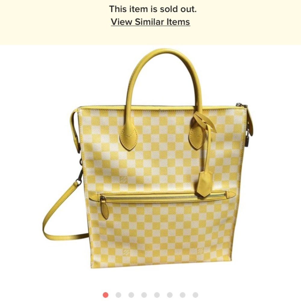 Authentic LV Mobil Clair