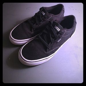 Vans Winston Boy's Size 4.5M-Black