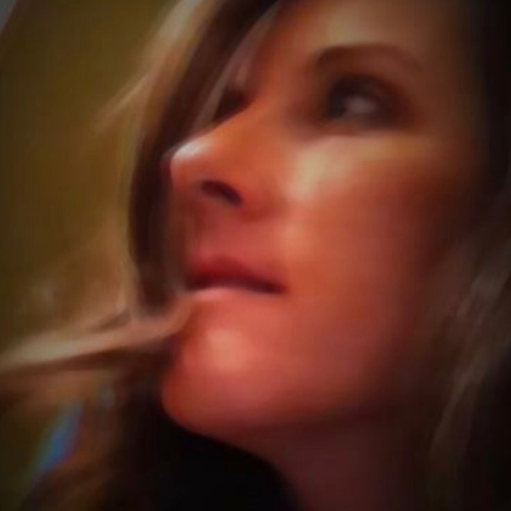 Meet your Posher, Stacy