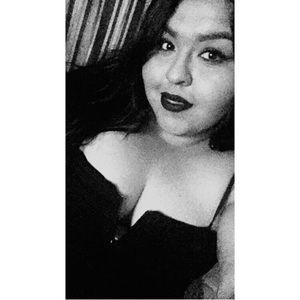 Meet your Posher, Yasmin