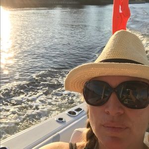 Meet your Posher, Kristen