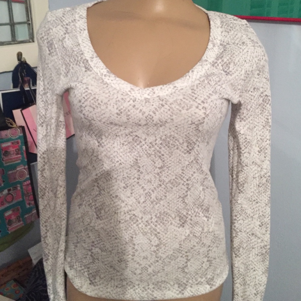 Victoria Secret long sleeve T