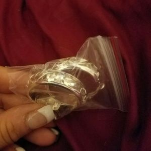 🔥🔥NIB Large Silver Design  Hoop Earrings🔥🔥