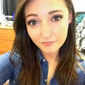 Meet your Posher, Rebecca