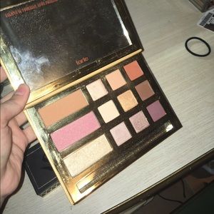 Tarte swamp queen pallet