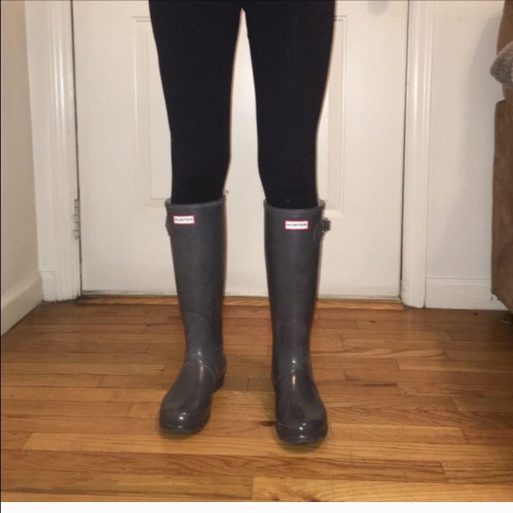 Hunter grey boots size 7