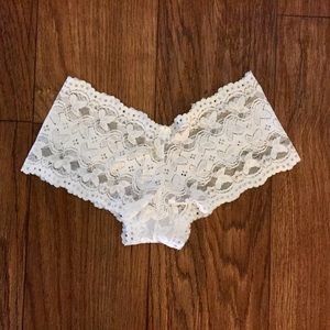 White lace cheeky panties