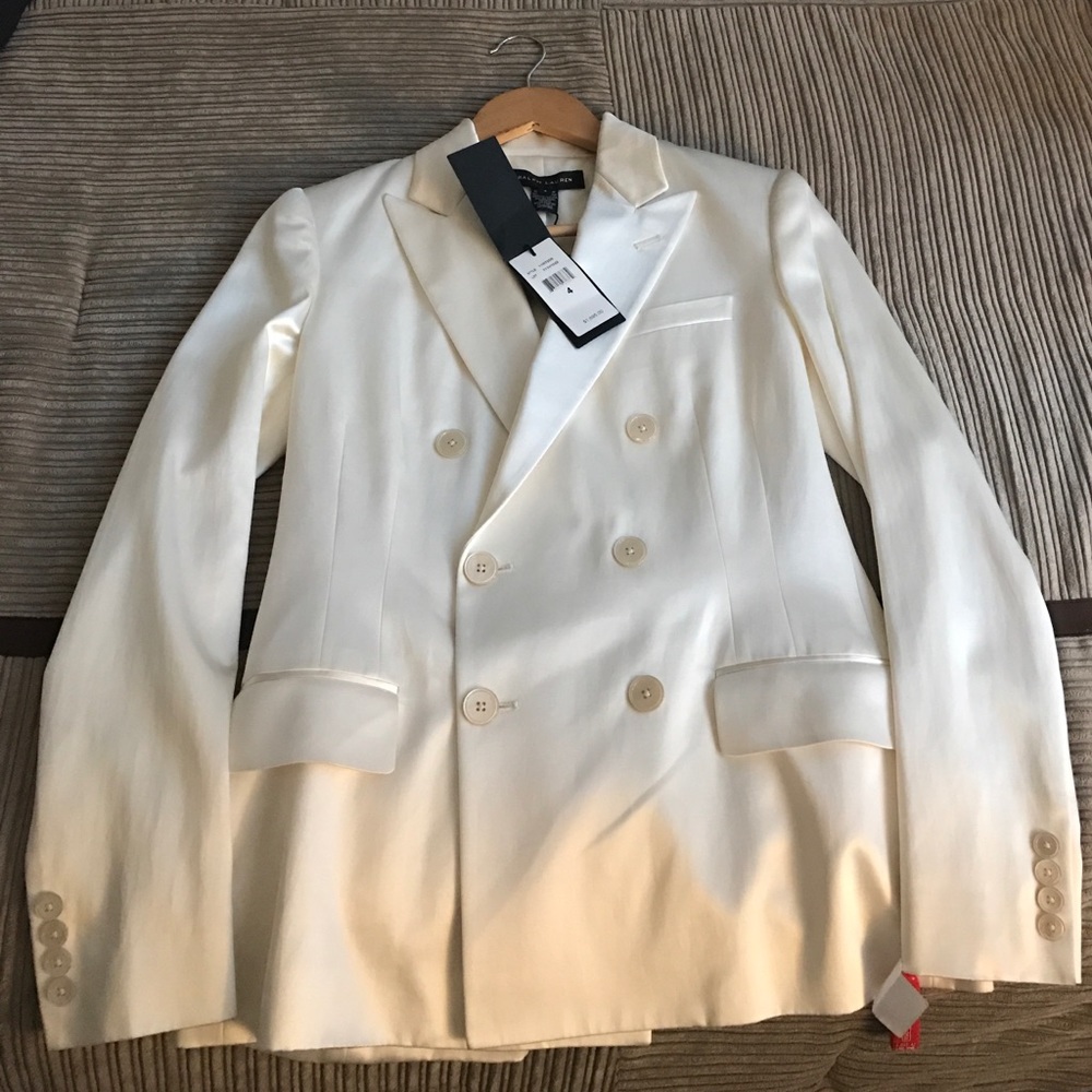 Beautiful Cream Ralph Lauren Blazer, sz 4.