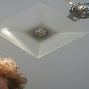 Meet your Posher, Liz