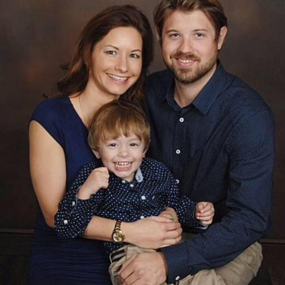 Meet your Posher, Claudia