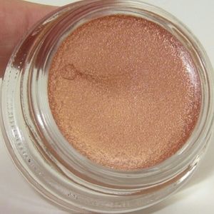MAC Paint Pot in "Let Me Pop" - Ships for $12!