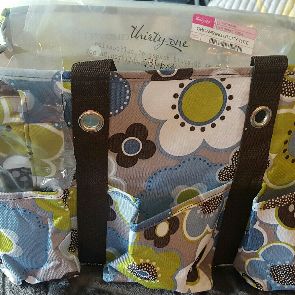 Thirty-one bag and pencil case