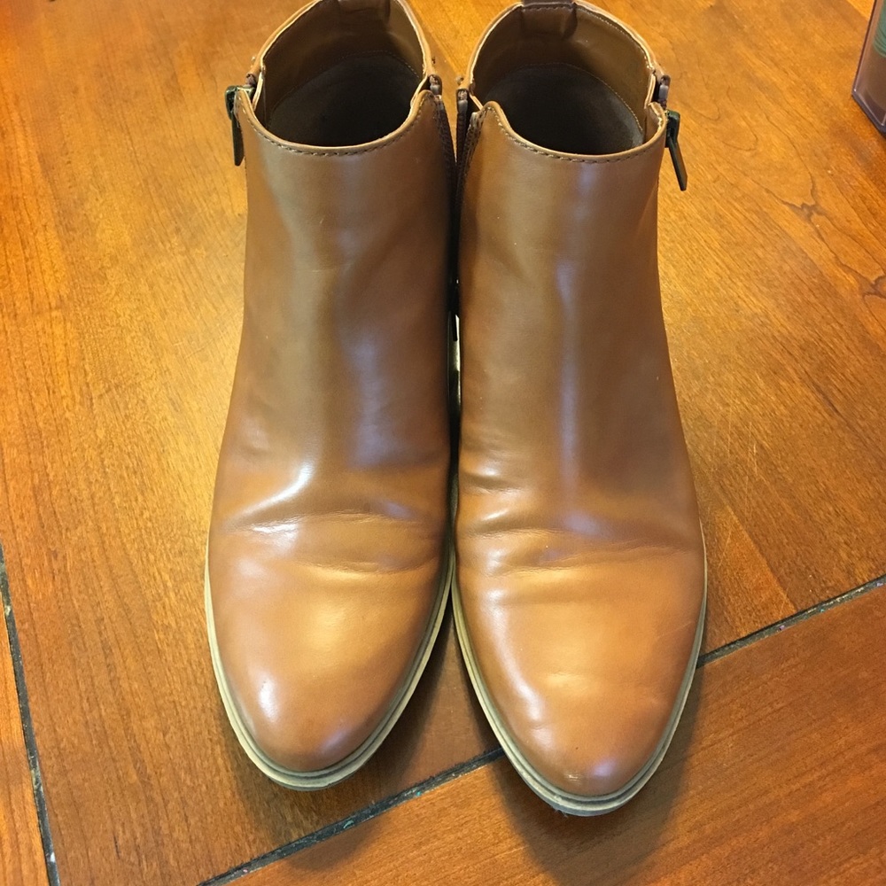 Chaps Cognac Double Zipper Ankle Boots