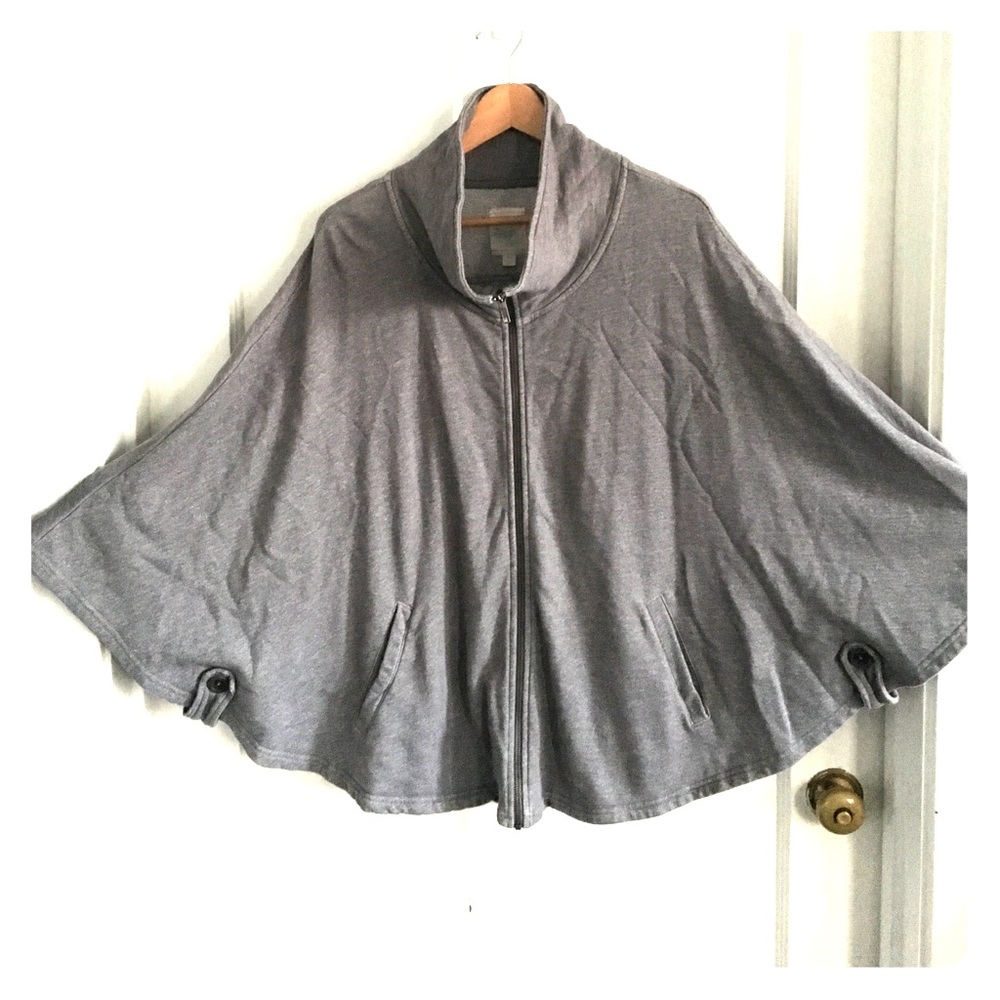 Gray Cape by Stem - Picture 2 of 6